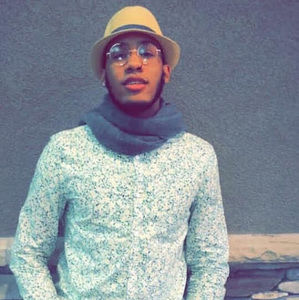 Meet your Posher, Zacharias